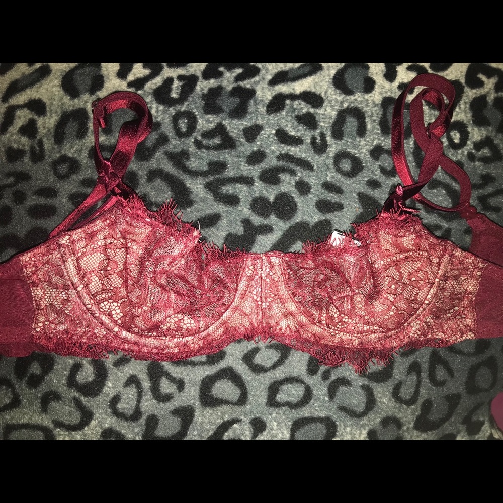 Victoria’s Secret bra